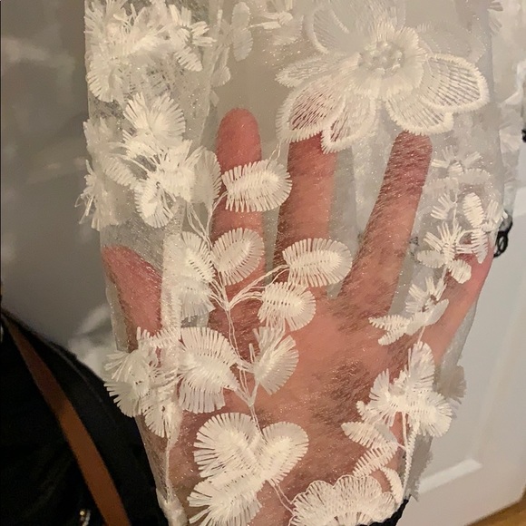 Beautiful black and white dress - Picture 4 of 6